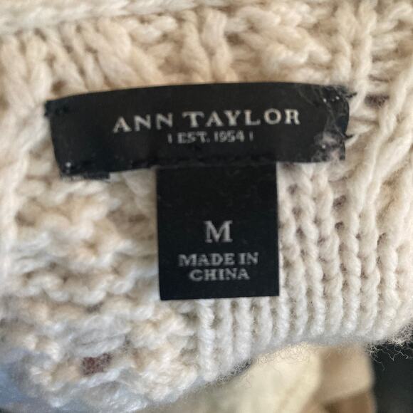 AnnTaylor Sweater Womens Medium Cable Knit Beige Extra Fine Merino Wool - Picture 3 of 9